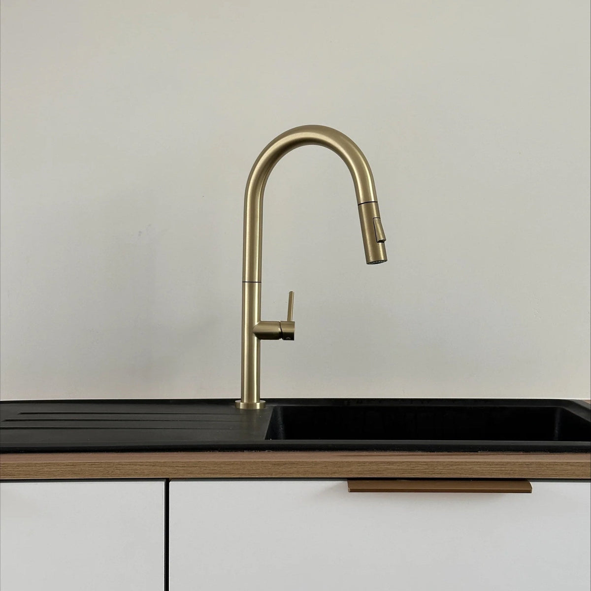 Mitigeur Lavabo Avec Douchette Or Brossé - Feliox